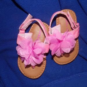 Laura Ashley baby girl sandals with pink lace flower accents size 4